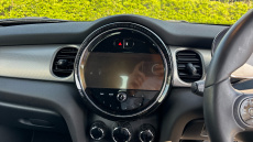 MINI Hatchback 1.5 Cooper Exclusive Premium 5dr Auto Petrol Hatchback